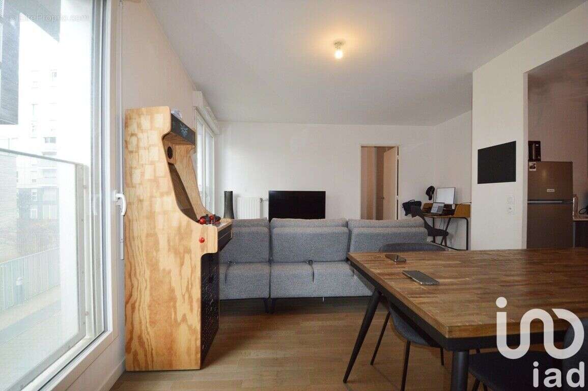 Photo 2 - Appartement à IVRY-SUR-SEINE