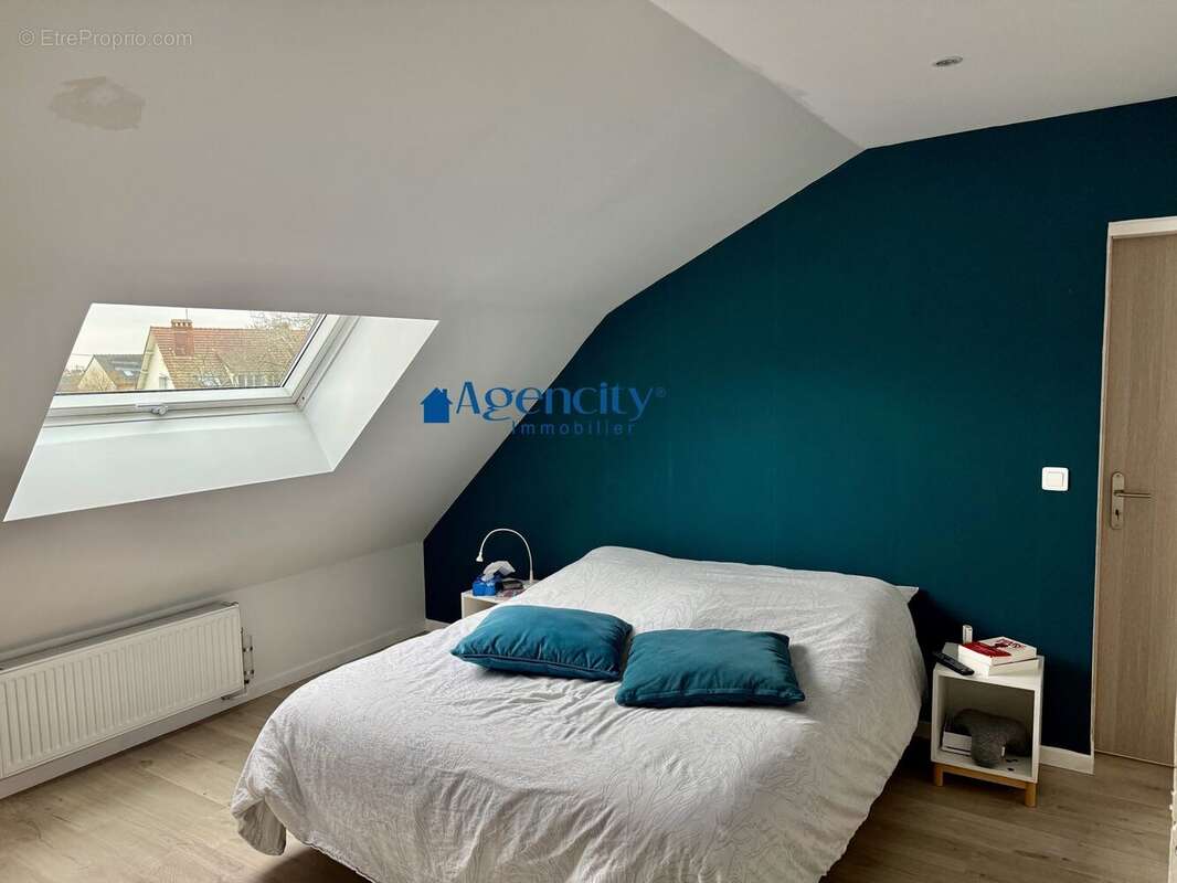 Maison à PONTAULT-COMBAULT