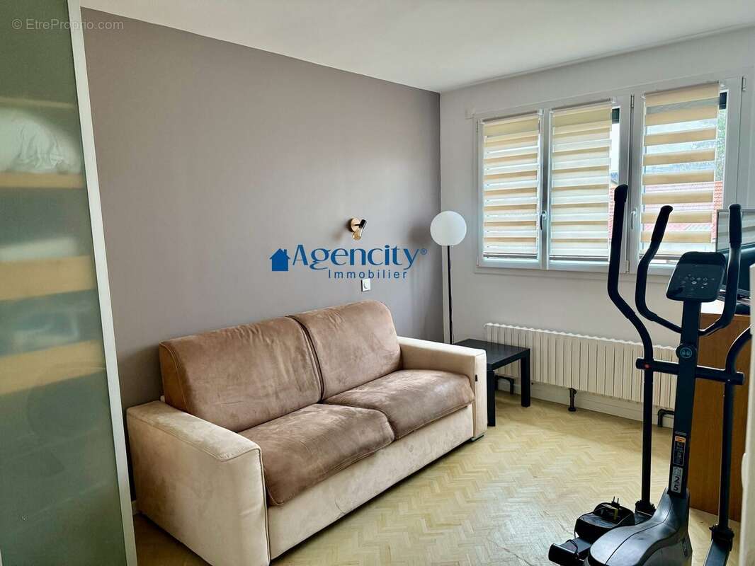 Maison à PONTAULT-COMBAULT