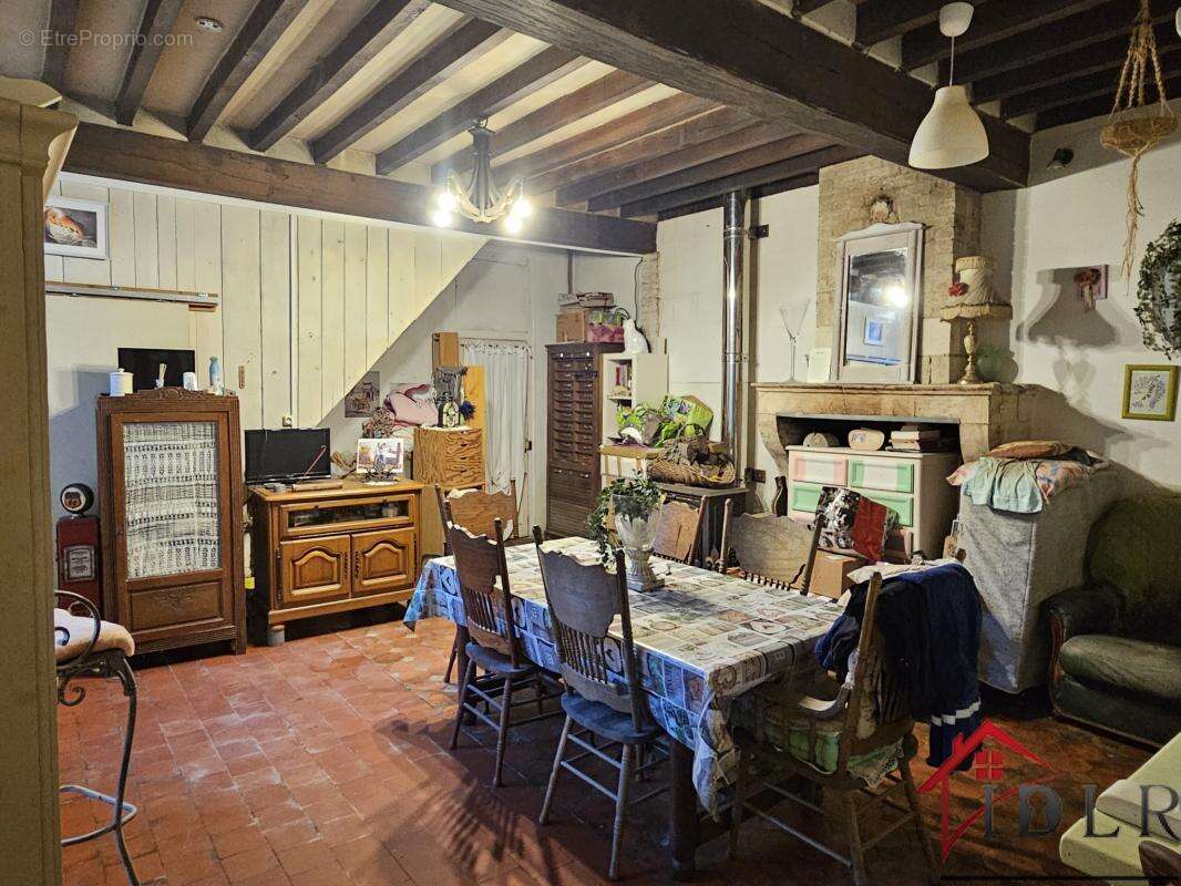 Maison à HEILTZ-LE-MAURUPT