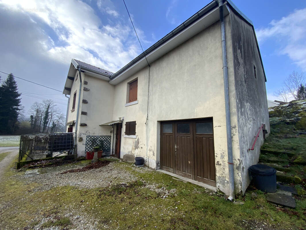 Maison à BELONCHAMP