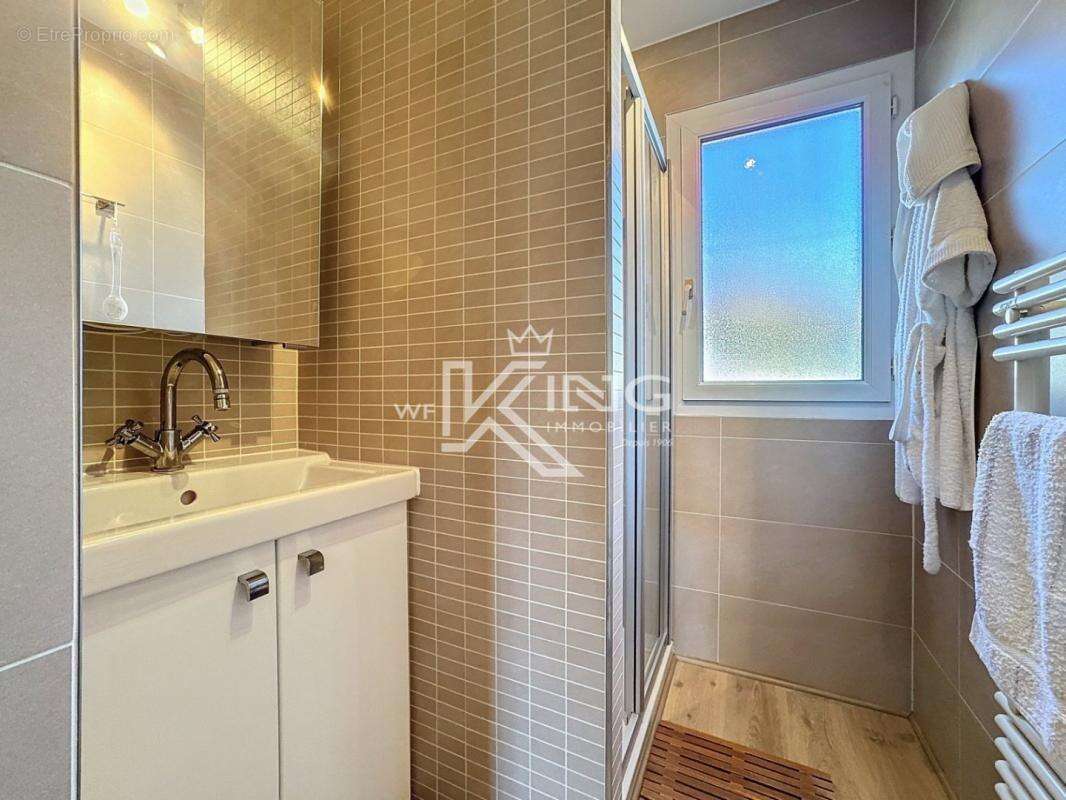 Appartement à SAINT-RAPHAEL