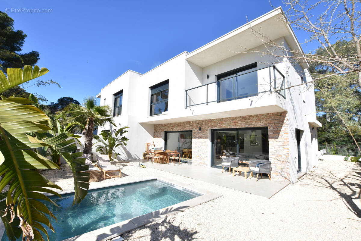 Maison à SAINT-RAPHAEL