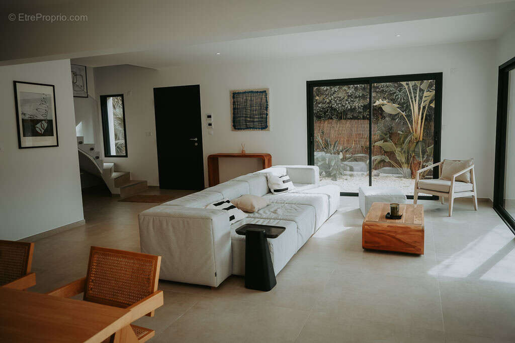 Maison à SAINT-RAPHAEL