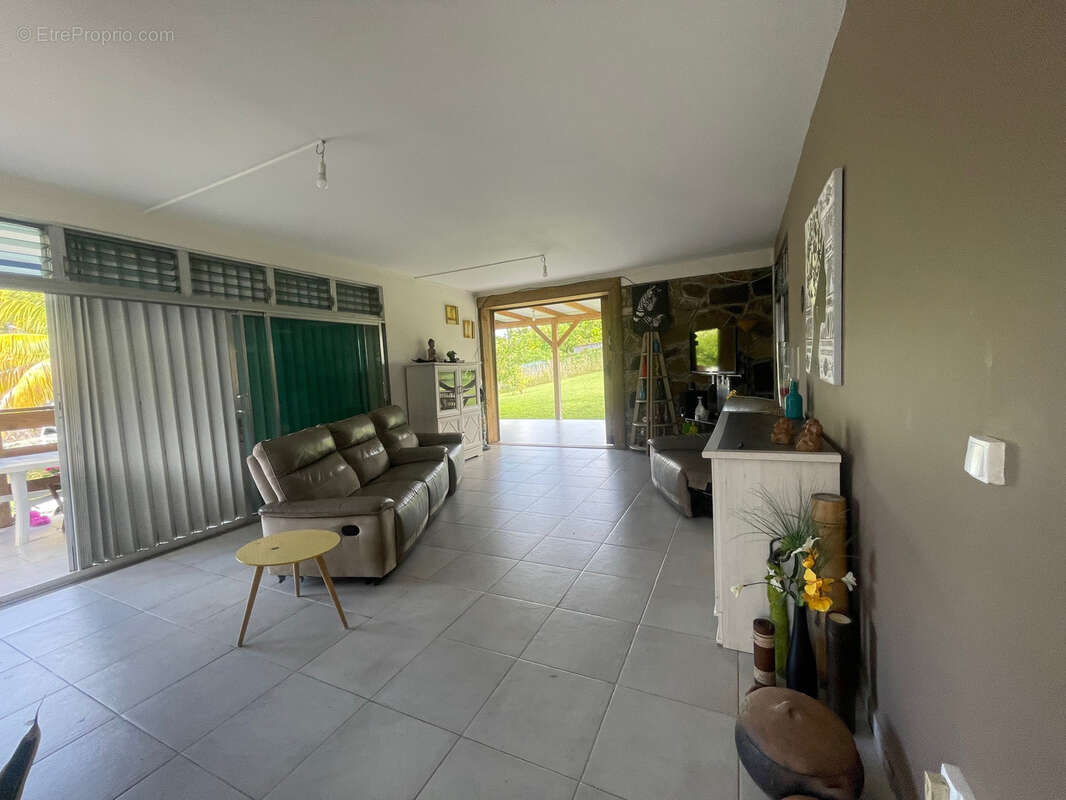 Maison à SCHOELCHER