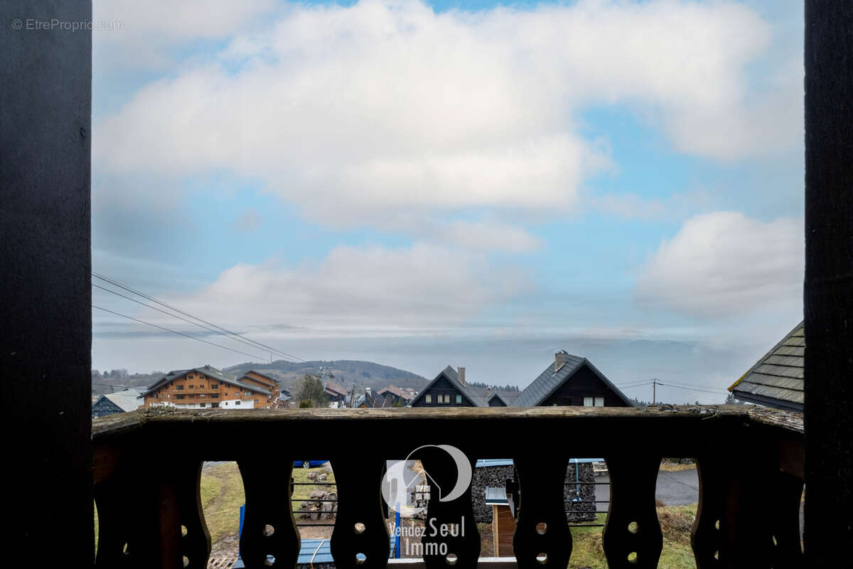 Maison à THOLLON-LES-MEMISES