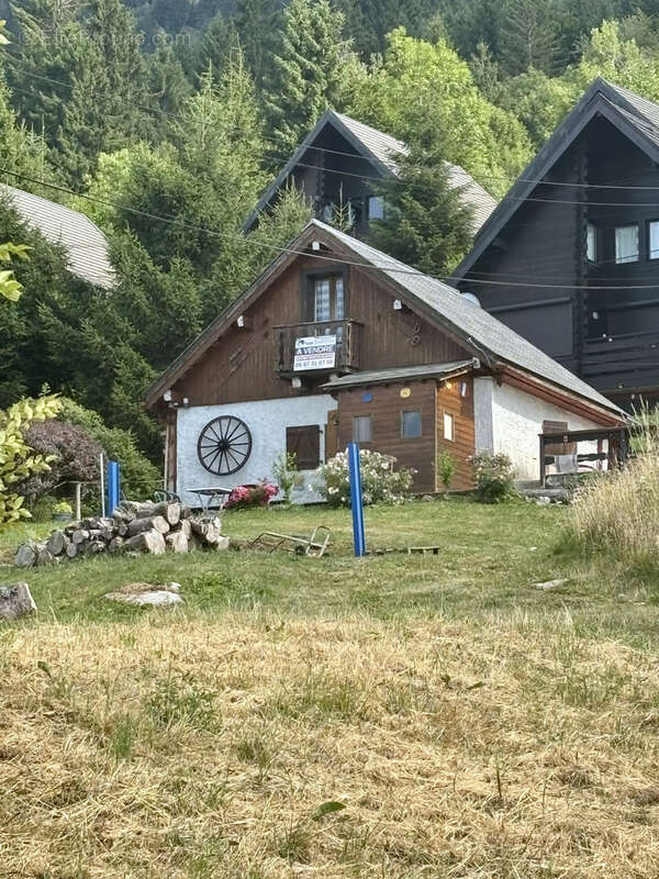 Maison à THOLLON-LES-MEMISES