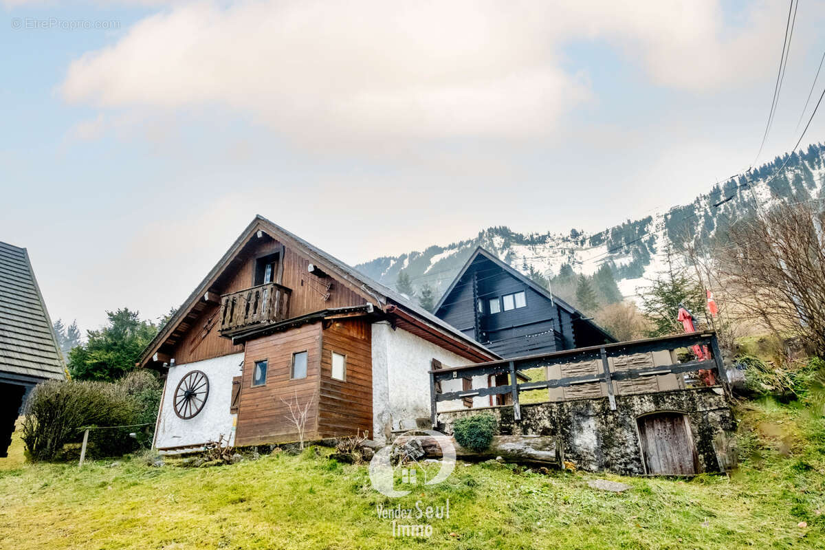 Maison à THOLLON-LES-MEMISES