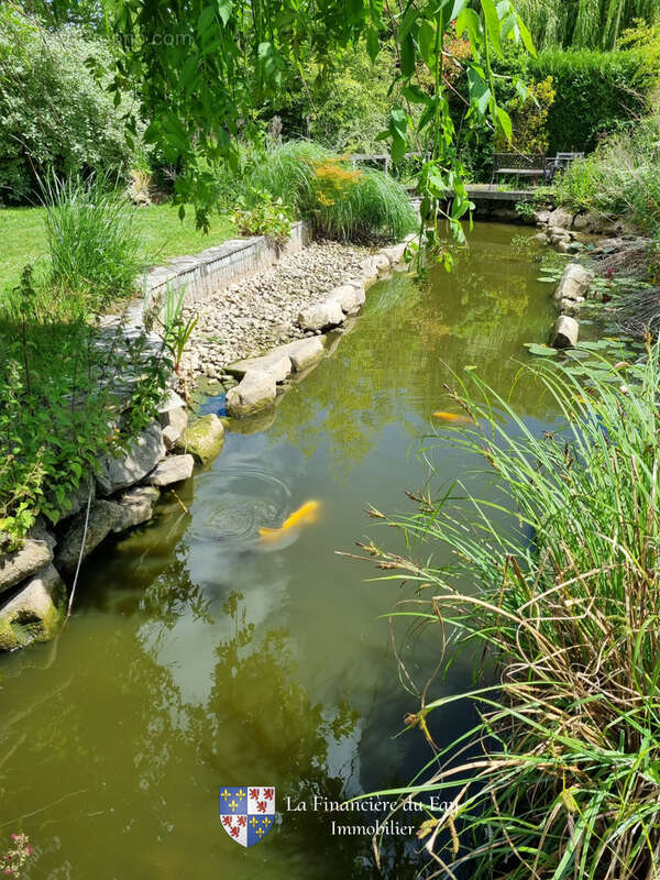 Maison à RESSONS-LE-LONG