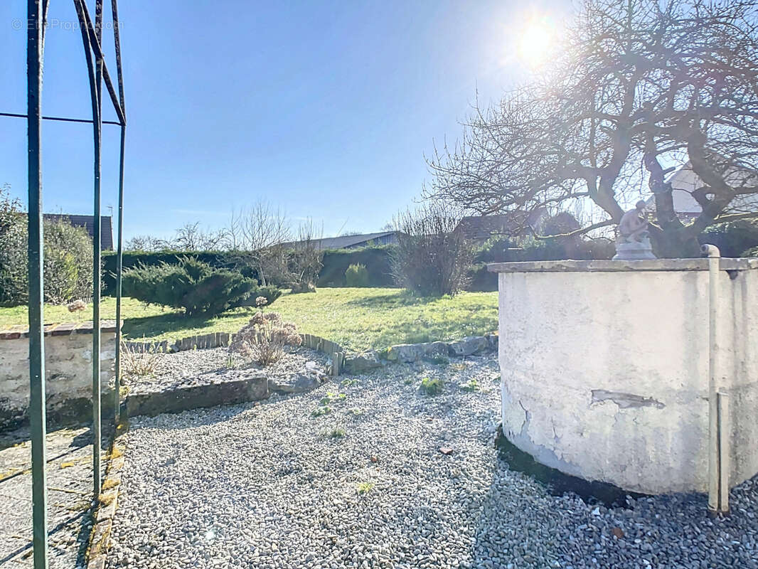 Maison à MONTMIRAIL