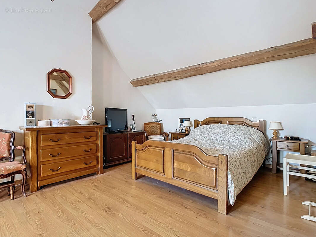 Maison à MONTMIRAIL