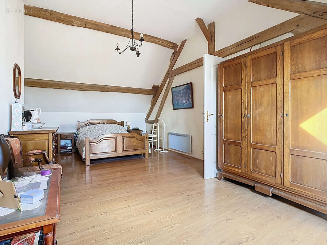 Maison à MONTMIRAIL