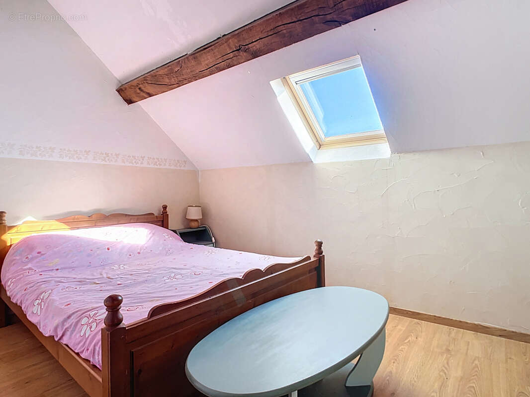 Maison à MONTMIRAIL