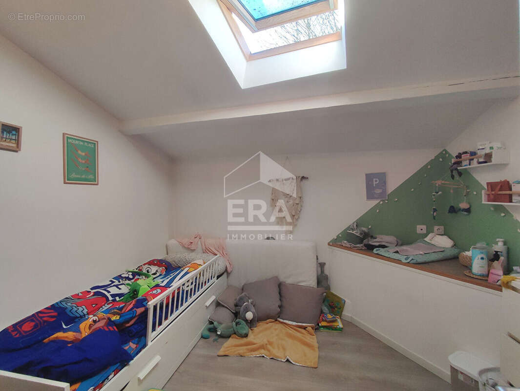 Maison à VILLENAVE-D'ORNON