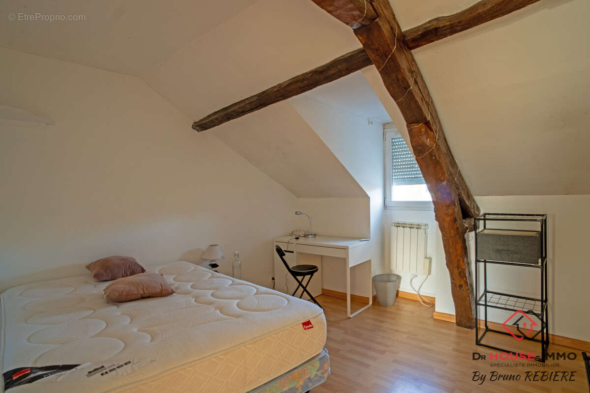 Appartement à SAVIGNAC-LES-EGLISES