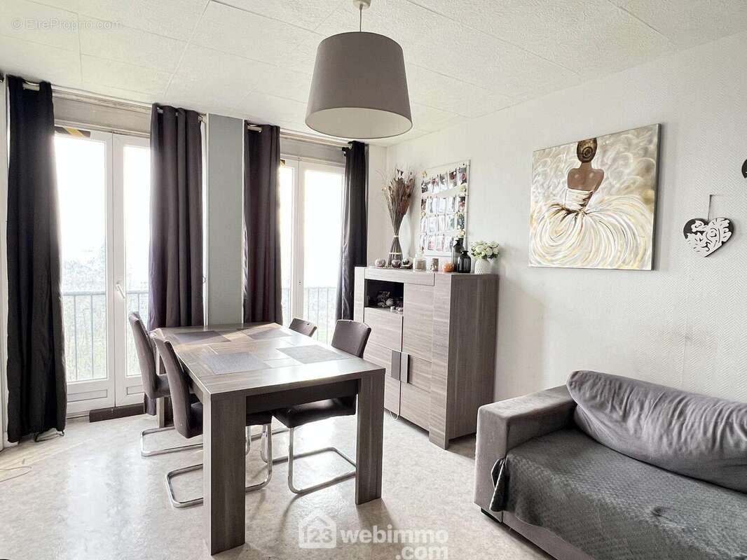 Appartement à CHOISY-LE-ROI