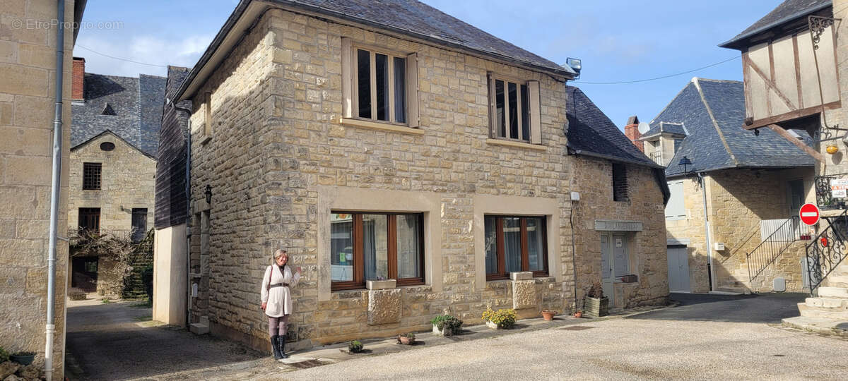 Maison à SAINT-ROBERT