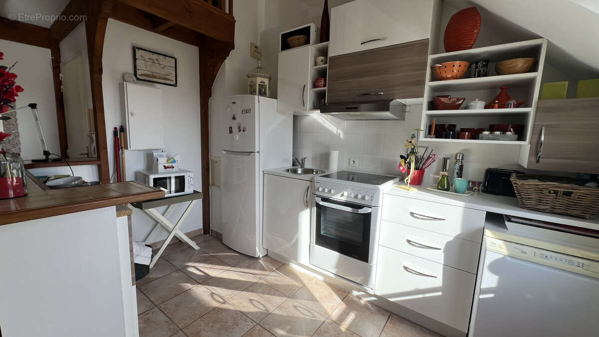 Appartement à NEAUPHLE-LE-CHATEAU