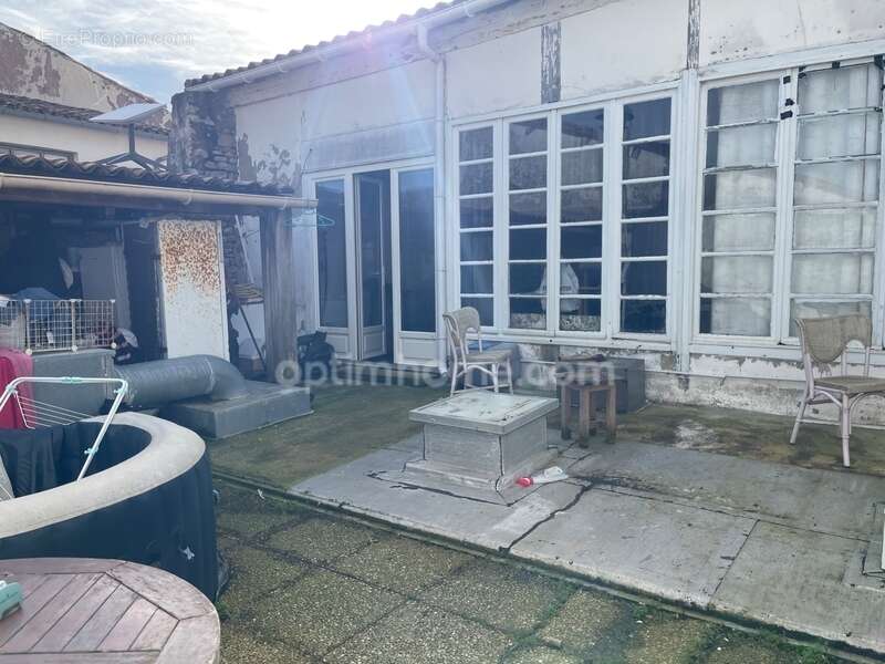 Appartement à SAINT-MARTIN-DE-RE