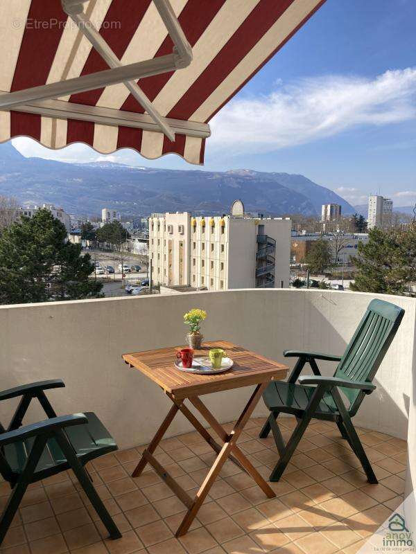 Appartement à ECHIROLLES