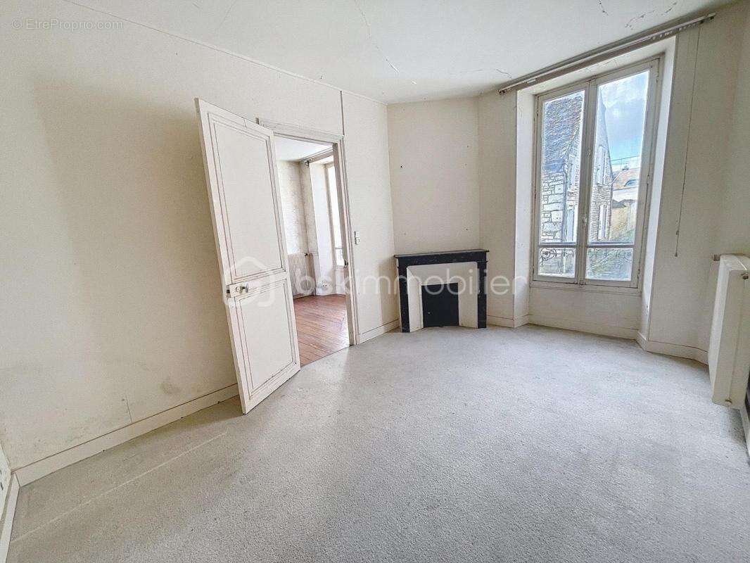 Maison à CHATEAU-LANDON