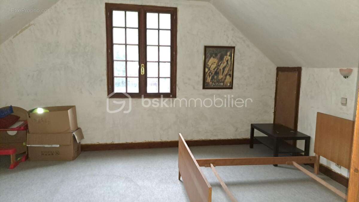 Maison à SAINT-ASTIER