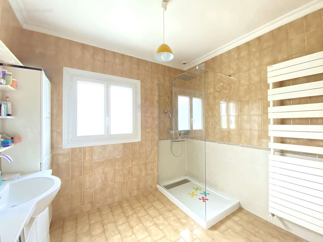 Maison à ORMESSON-SUR-MARNE