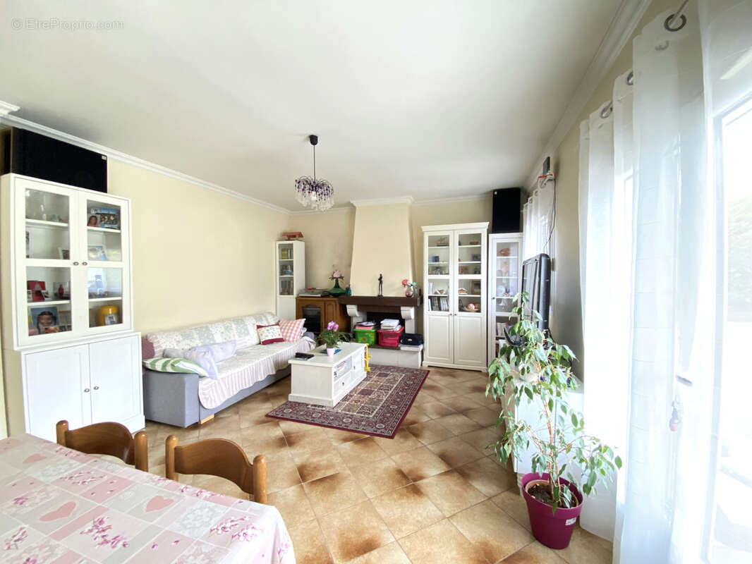 Maison à ORMESSON-SUR-MARNE