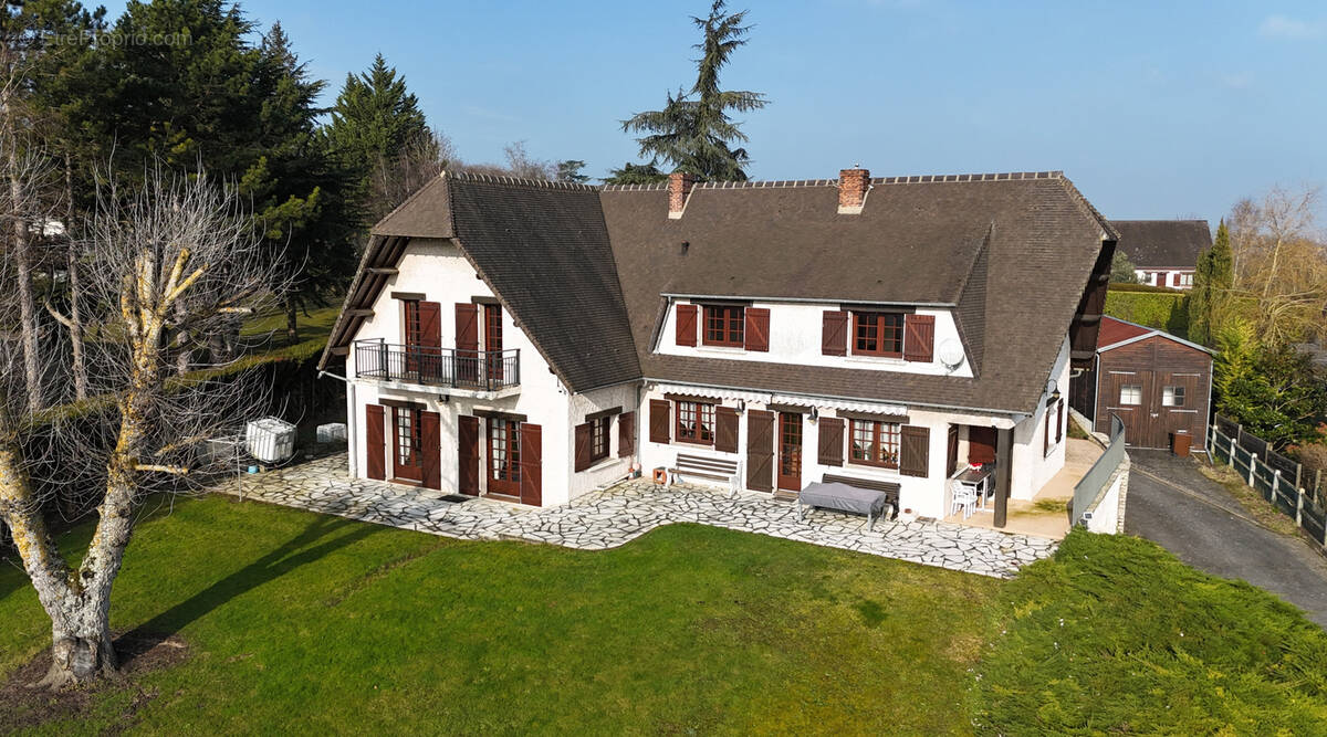 Maison à SAINT-PIERRE-DE-BAILLEUL