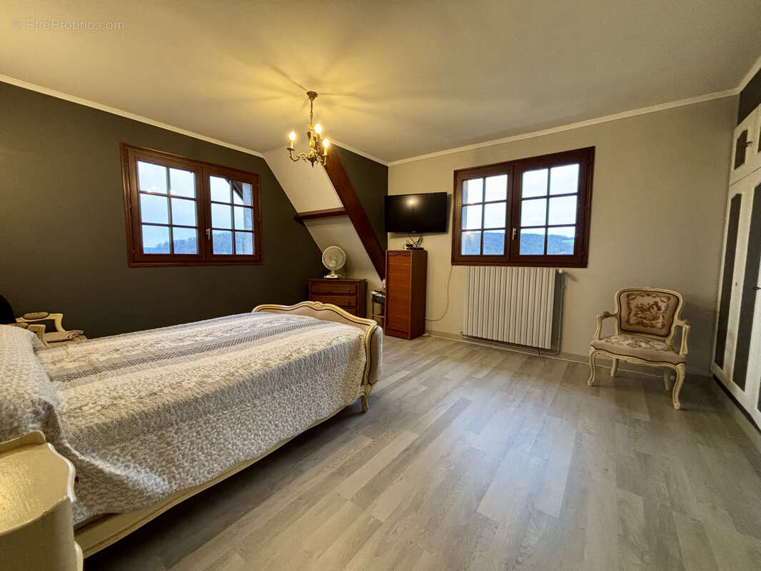 Maison à SAINT-PIERRE-DE-BAILLEUL