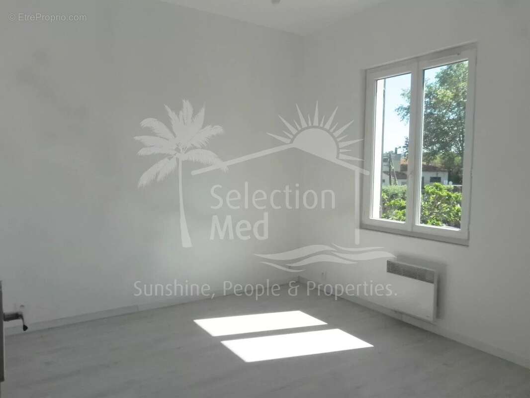 Maison à SIX-FOURS-LES-PLAGES