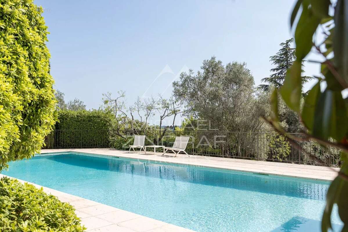 Maison à LA COLLE-SUR-LOUP