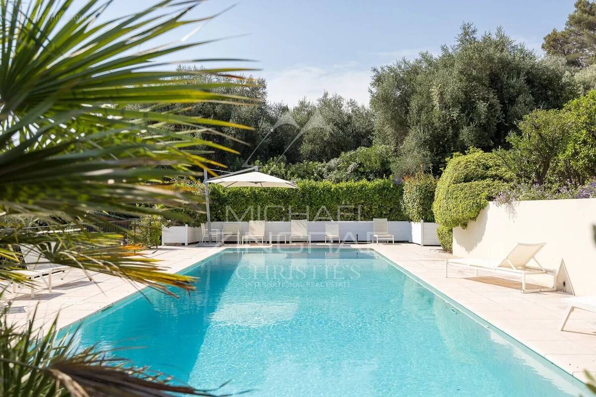 Maison à LA COLLE-SUR-LOUP