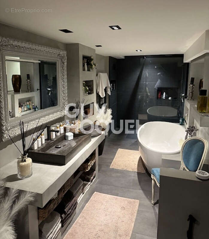 Maison à LE VERDON-SUR-MER