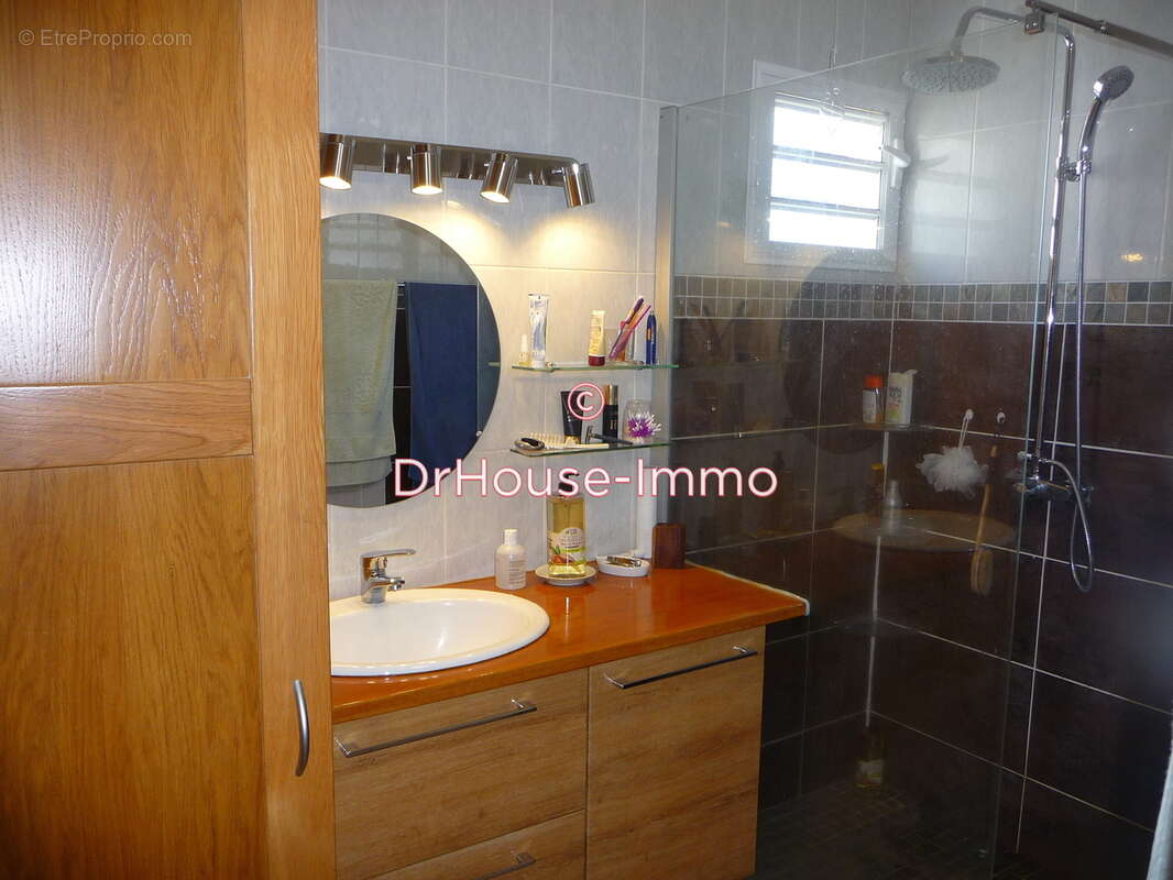 Appartement à PETITE-ILE