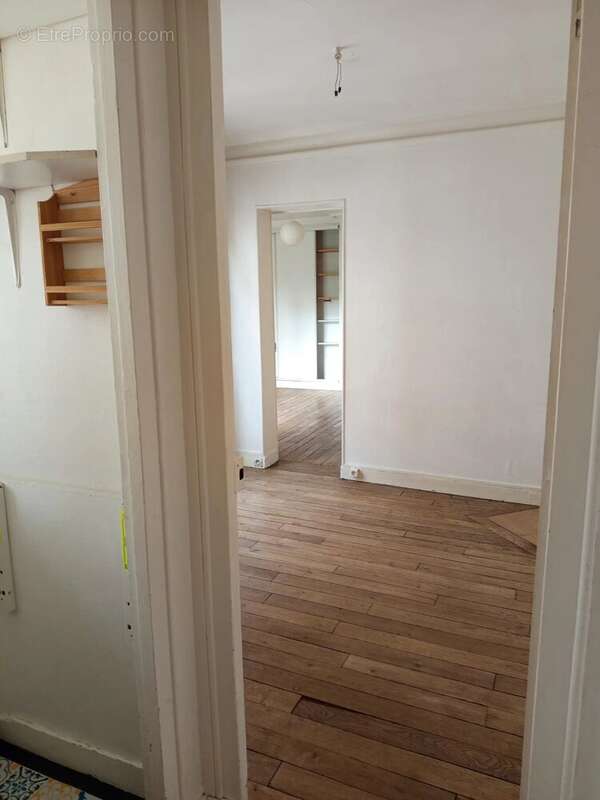 Appartement à PARIS-11E