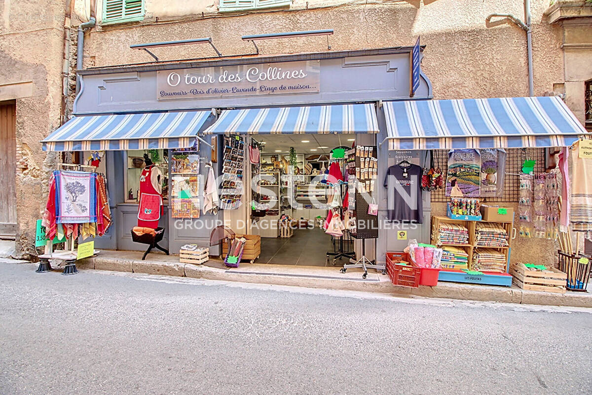 Commerce à COTIGNAC