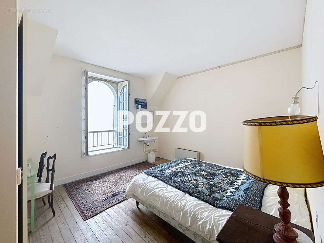 Maison à JULLOUVILLE