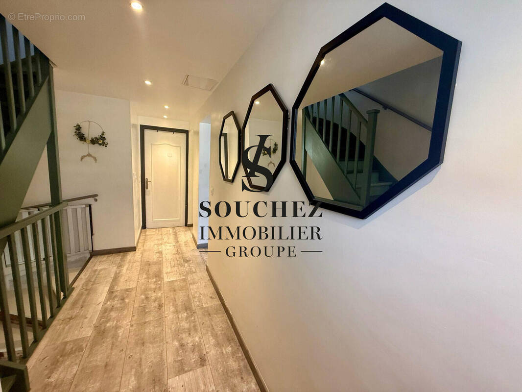 Maison à ANZIN-SAINT-AUBIN