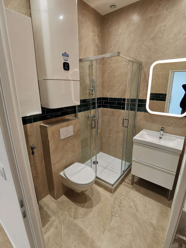 Appartement à CHARVIEU-CHAVAGNEUX