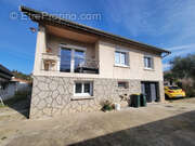 Maison à SALAISE-SUR-SANNE