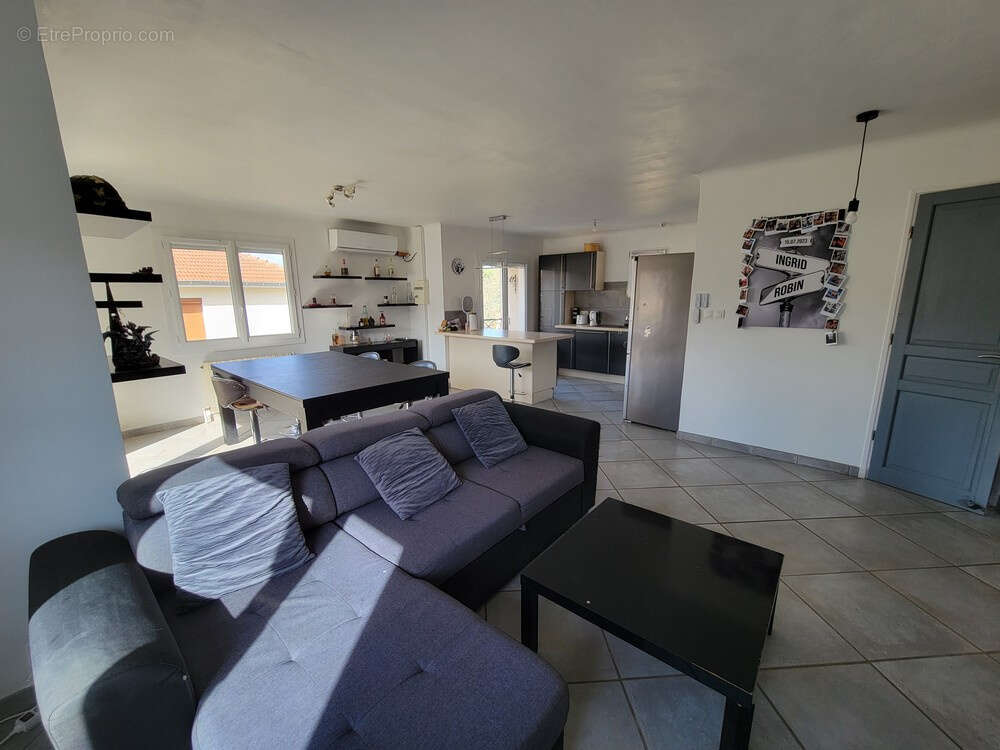 Maison à SALAISE-SUR-SANNE