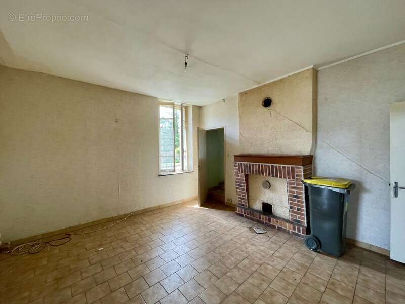 Maison à MENETOU-COUTURE