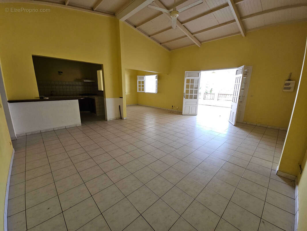 Appartement à LA TRINITE