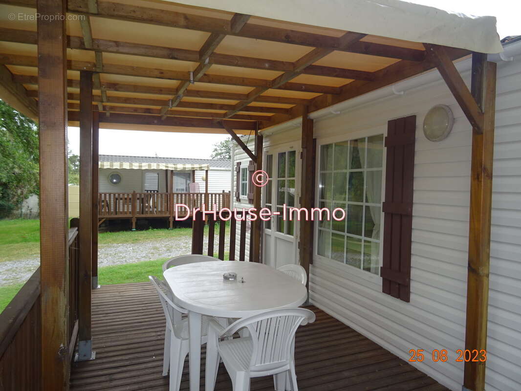 Terrain à SAINT-AUBIN-DE-BLAYE