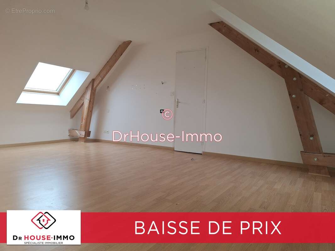 Maison à COURCEBOEUFS