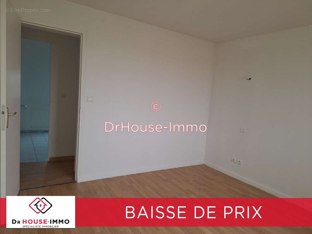 Maison à COURCEBOEUFS