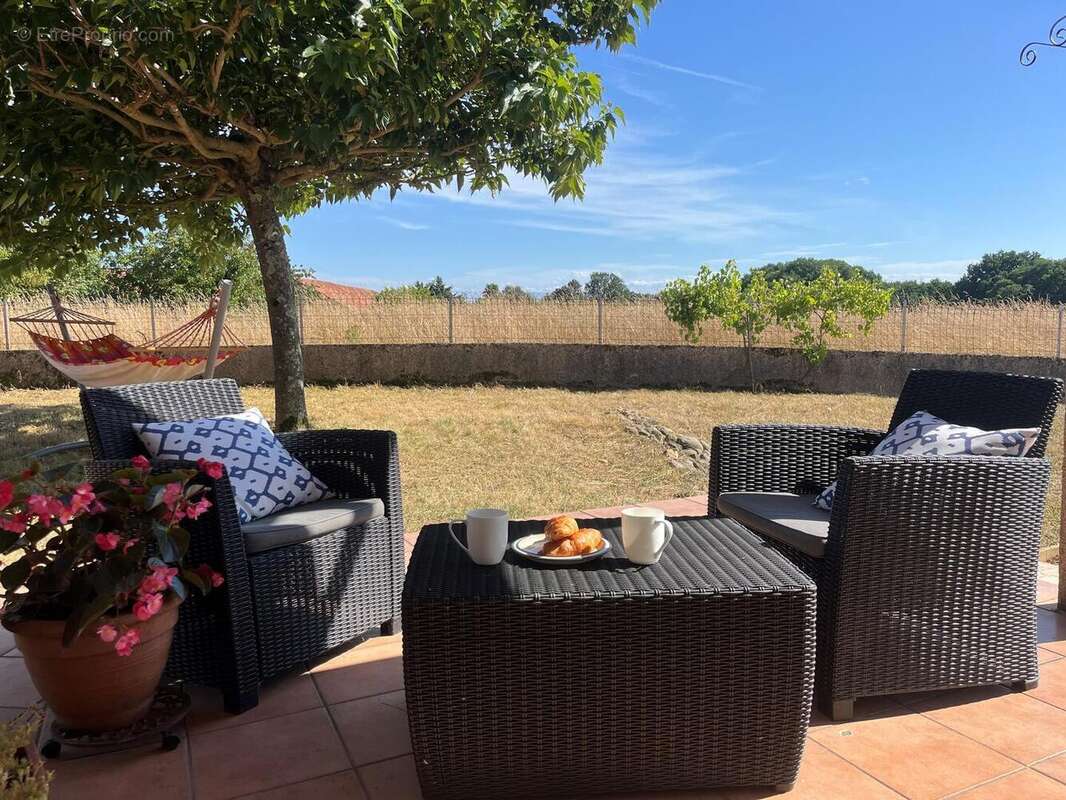 terrasse 1 - Maison à MIELAN