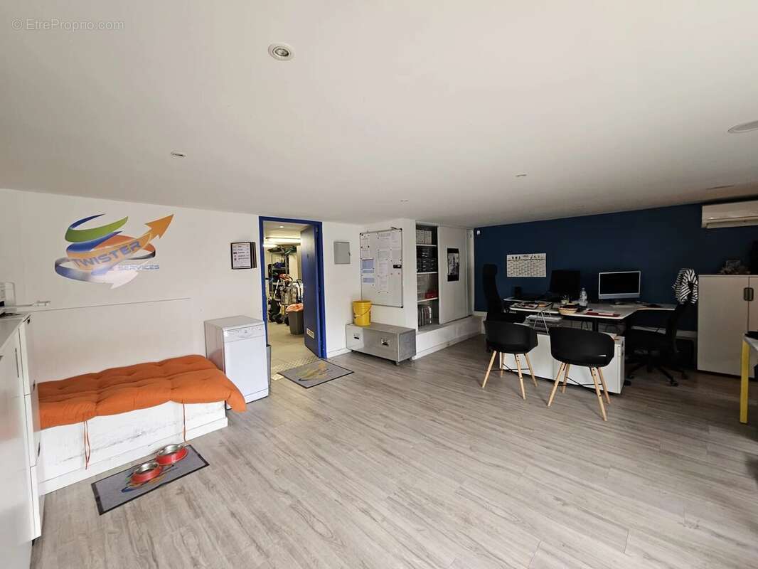 Commerce à LE CANNET