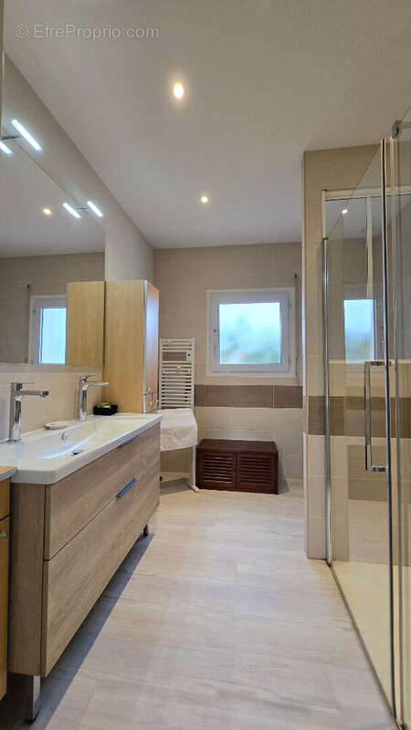 Maison à SAINT-HILAIRE-DE-RIEZ